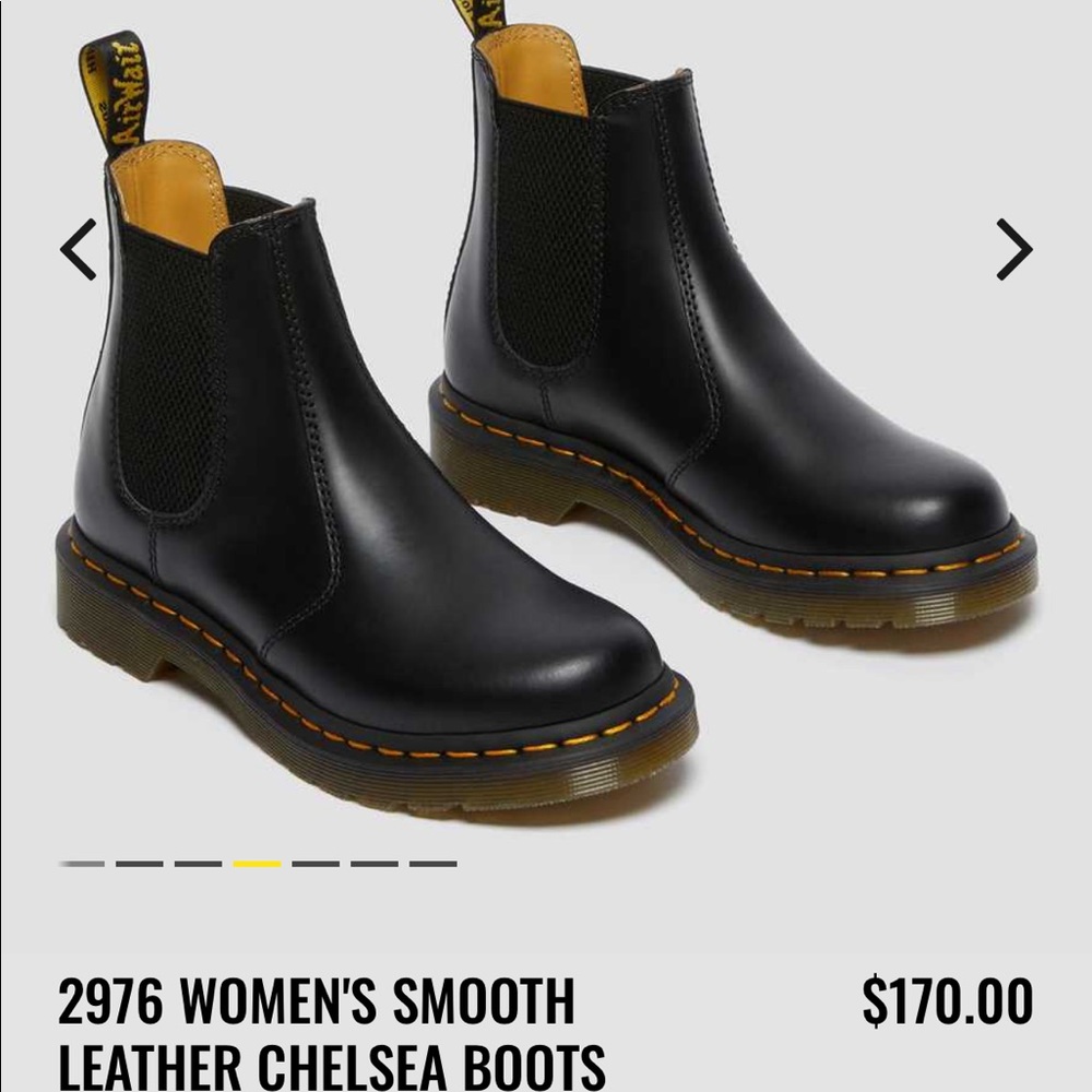 Women's Dr Marten's 2976 Smooth Leather Chelsea Boots